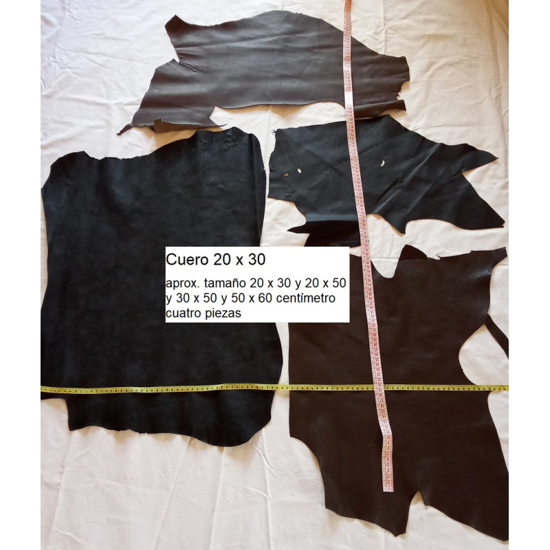Cuero 20x30